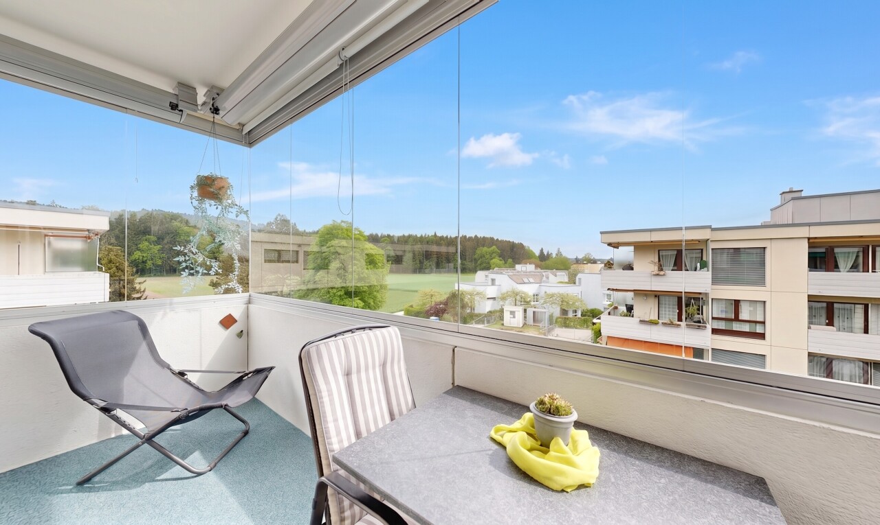 terrasse mit wintergarten, from property, und day time