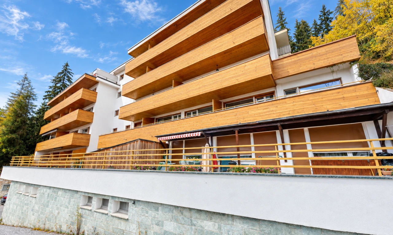 extérieur du bâtiment avec day time