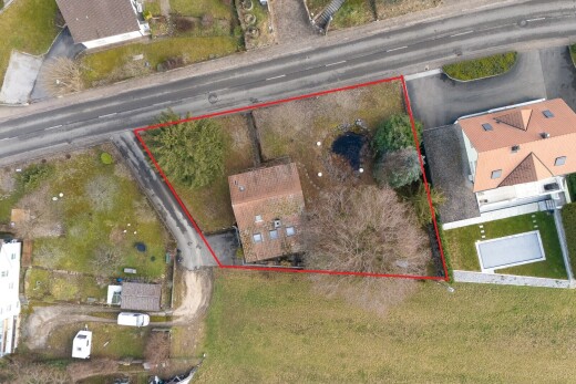 emplacement avec property lines et aerial plat map