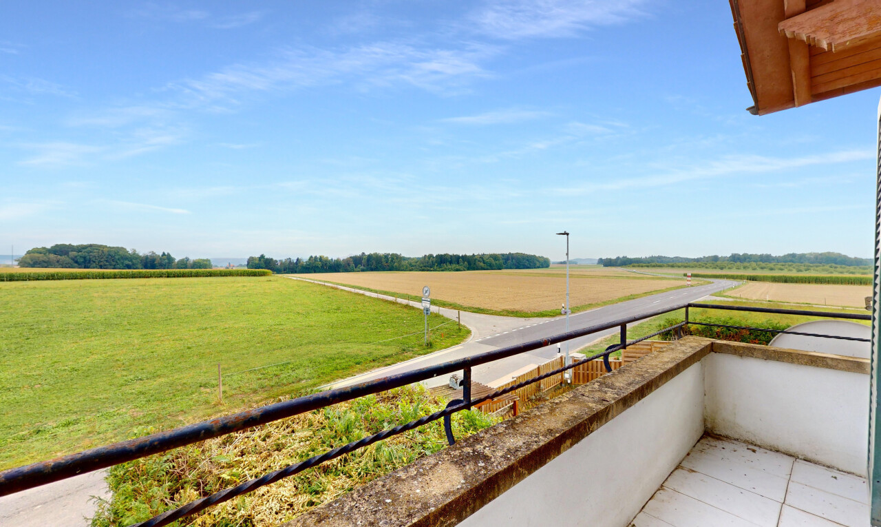 balcon avec vue rurale, rural view, from property, et day time