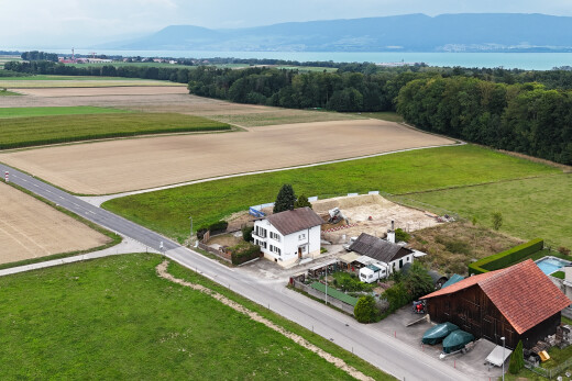 façade avec day time, aerial view, vue rurale, et rural view