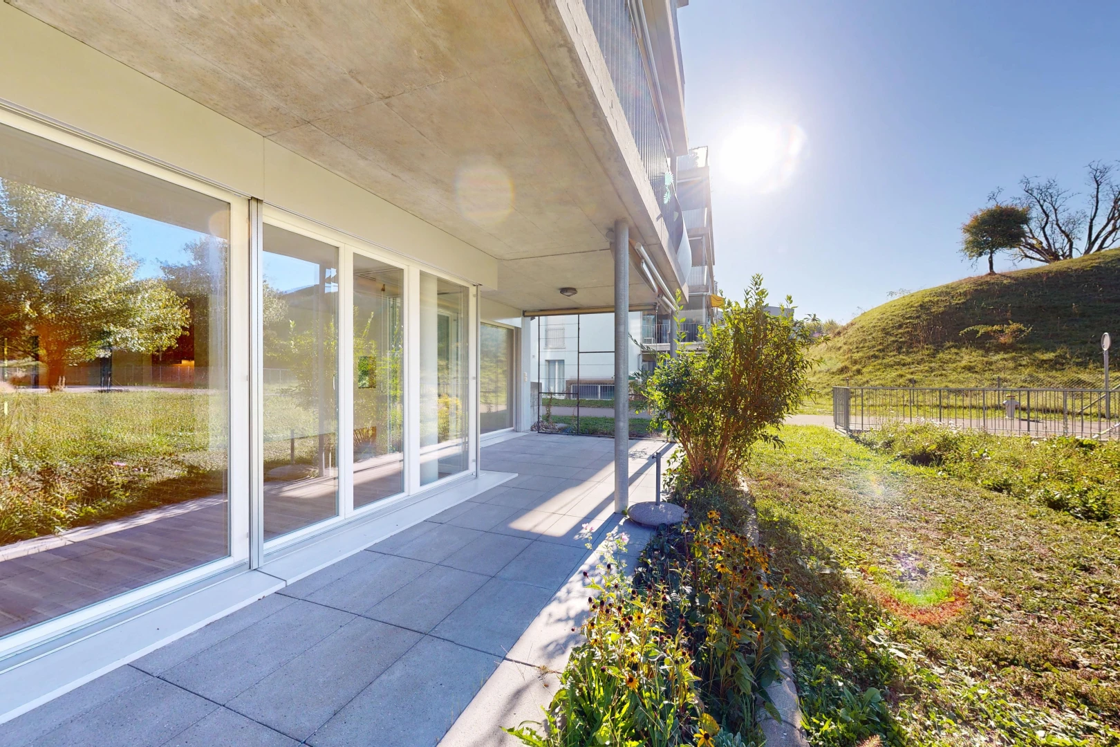 terrasse mit day time, zaun, und from property
