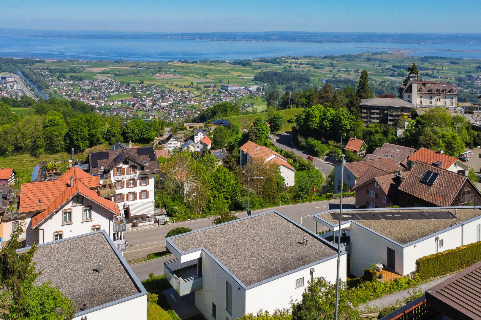 outdoor house featuring a residential view