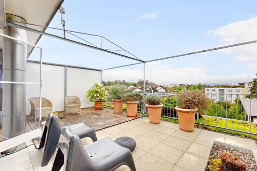 terrasse mit terrasse, from property, view focus, und day time