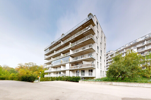 extérieur du bâtiment avec vue sur le complexe d'appartements et apartment complex view