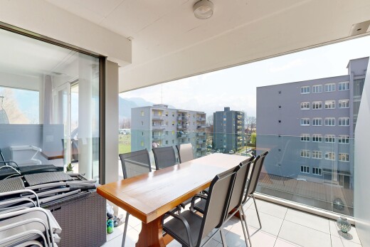 terrasse mit terrasse, essbereich im freien, stadtblick, und city view