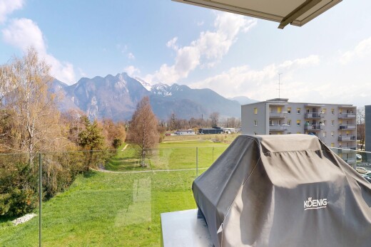 balkon mit day time, from property, blick auf die berge, mountain view, und balkon