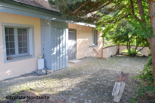 außenansicht mit stuckverkleidung und property visible