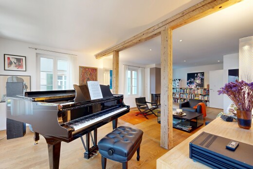 wohnzimmer mit einbauleuchten, wood finish floor, holzfußboden, inside property, und drywall
