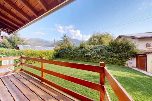 balkon mit from property, view focus, day time, deck, und blick auf die berge