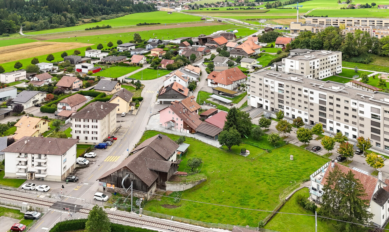 façade avec aerial view