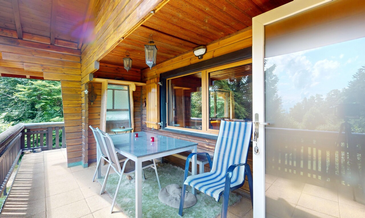 terrasse mit essbereich im freien