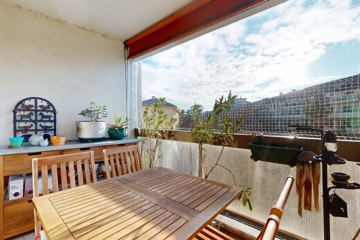 terrasse avec coin repas extérieur, day time, from property, et balcon