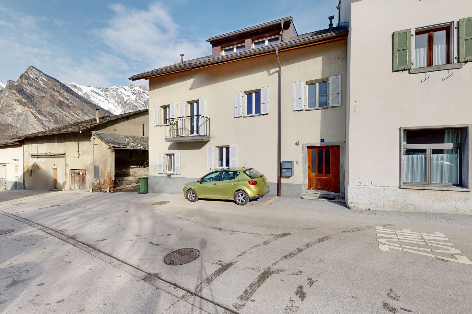 view of property featuring a mountain view