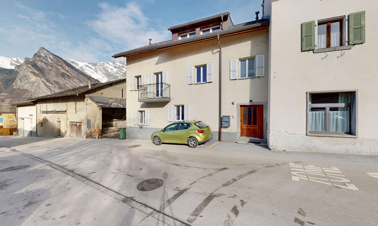view of property featuring a mountain view