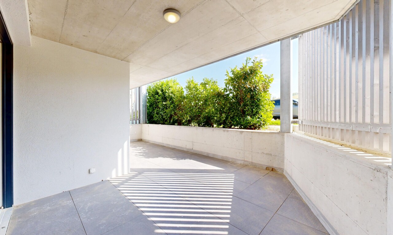 terrasse avec from property et day time