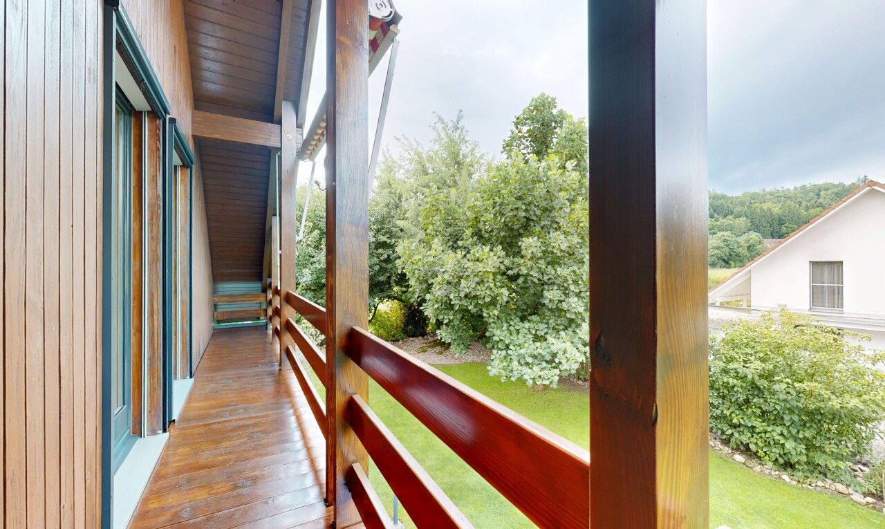 balkon mit overcast und from property