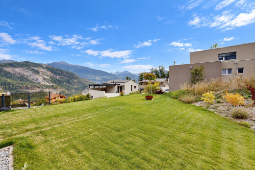 blick auf die berge mit mountain view, blick auf die berge, day time, und from property