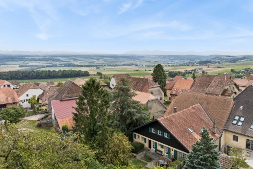 façade avec neighborhood view, residential view, vue résidentielle, et day time