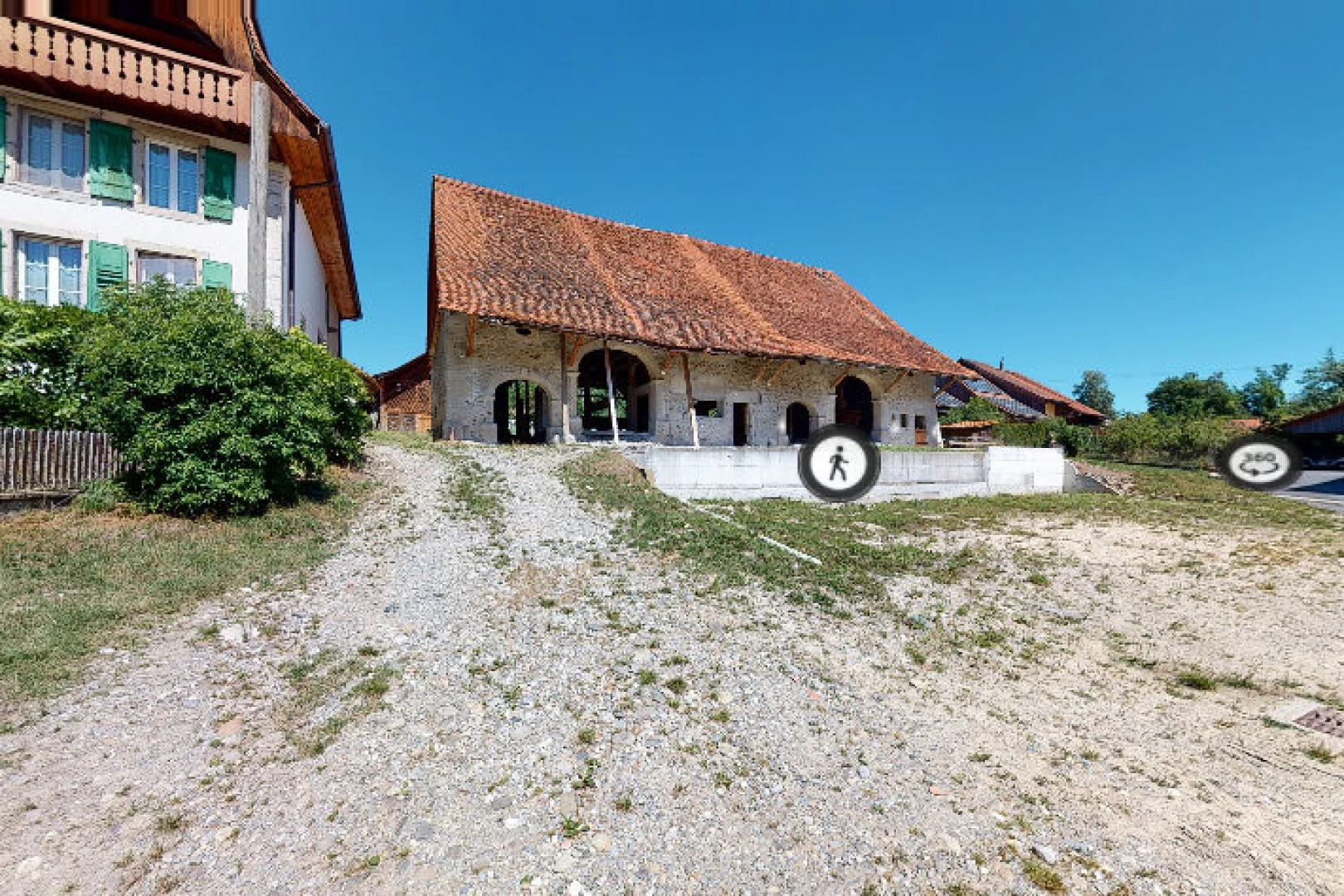blick auf die vorderseite des hauses