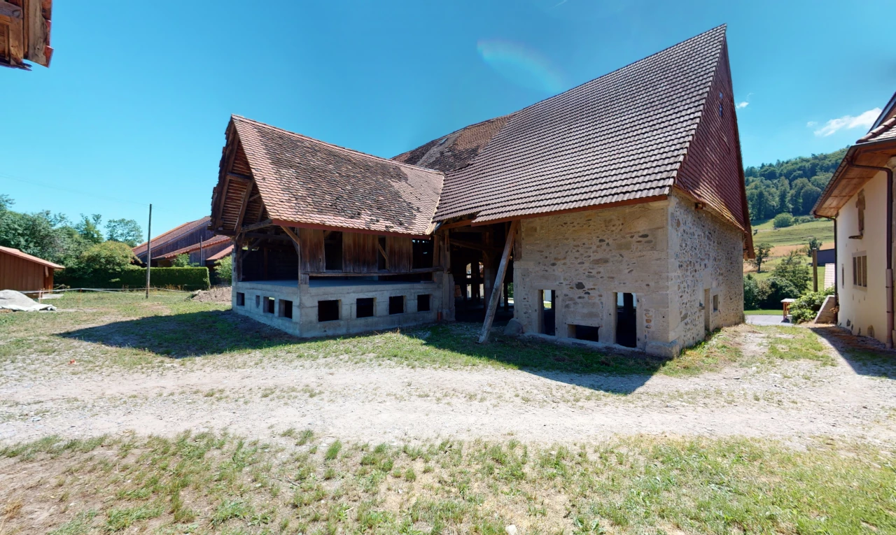 blick auf die vorderseite des hauses