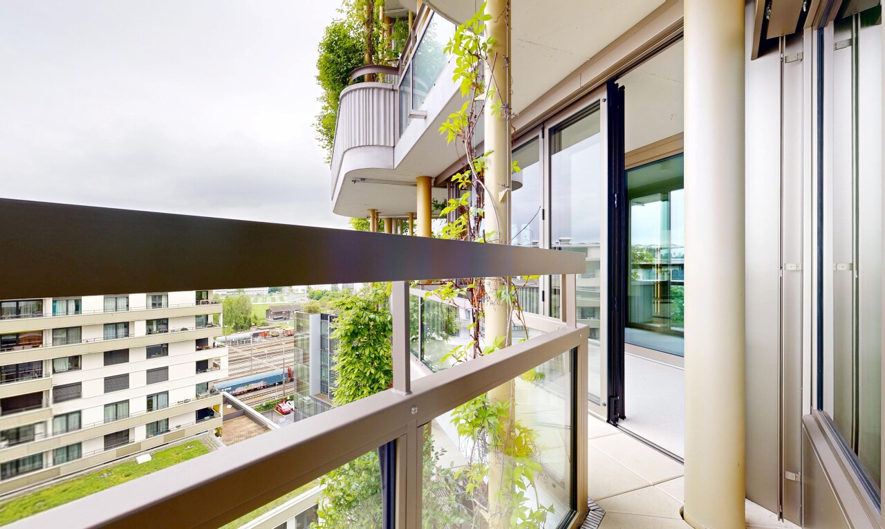 balcon avec balcon, from property, et overcast