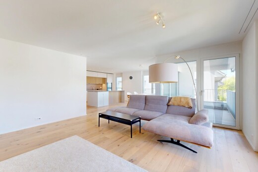 wohnzimmer mit light floor, natürliches licht, natural light, inside property, und holzfußboden