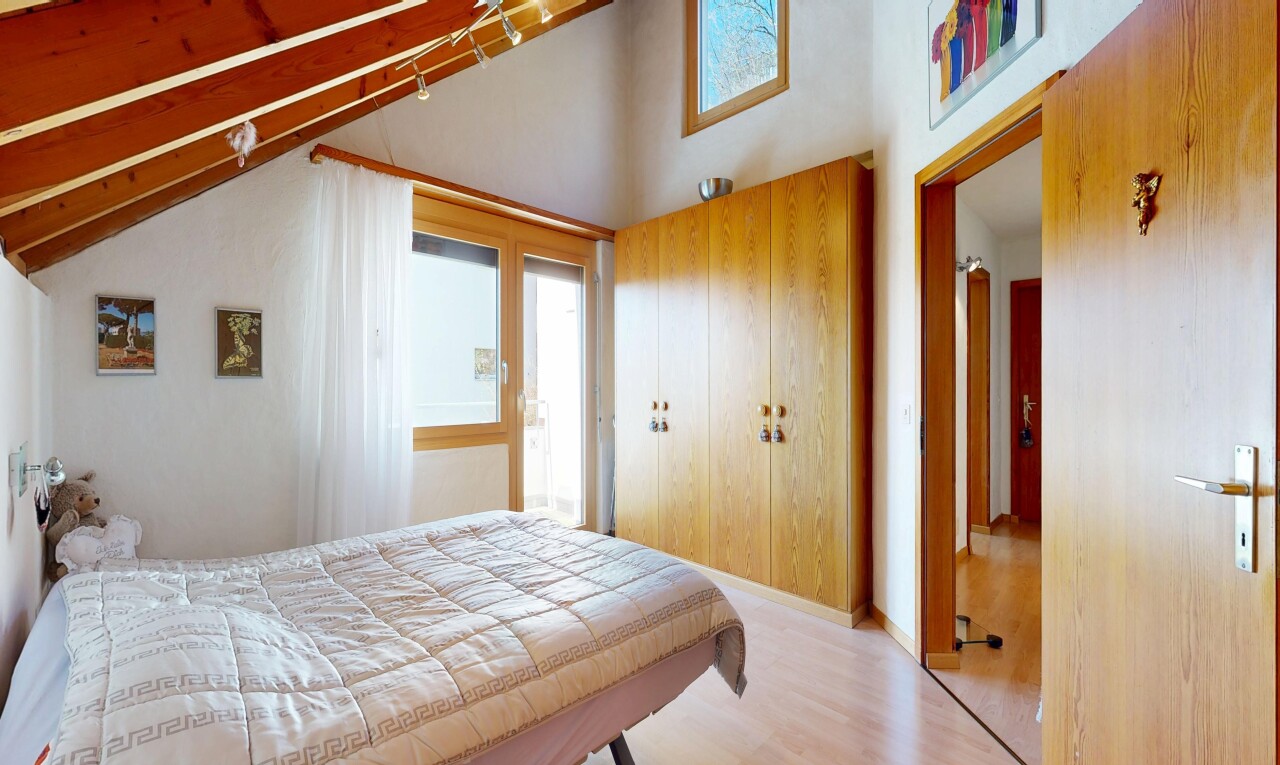 chambre avec lumière naturelle, natural light, inside property, cloison sèche, et drywall