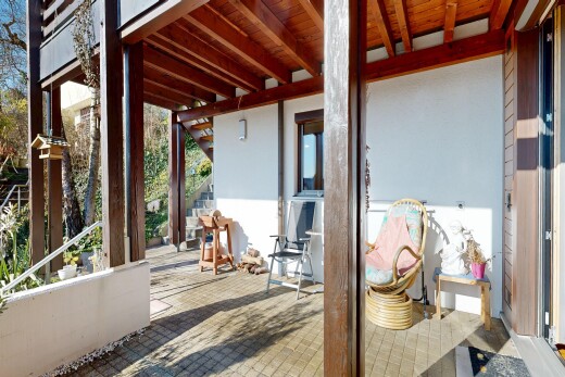 terrasse avec terrasse et property visible