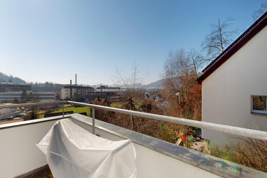 balcon avec from property et day time