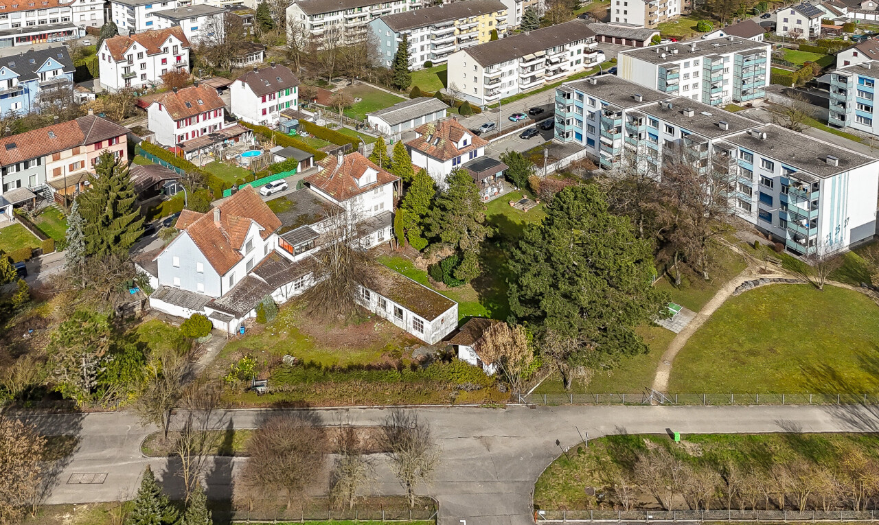 extérieur du bâtiment avec aerial view