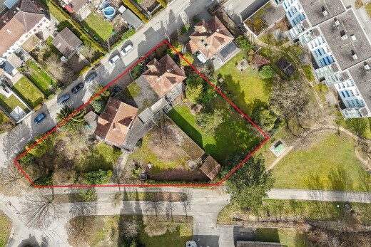 aerial view of property's location with property boundaries highlighted