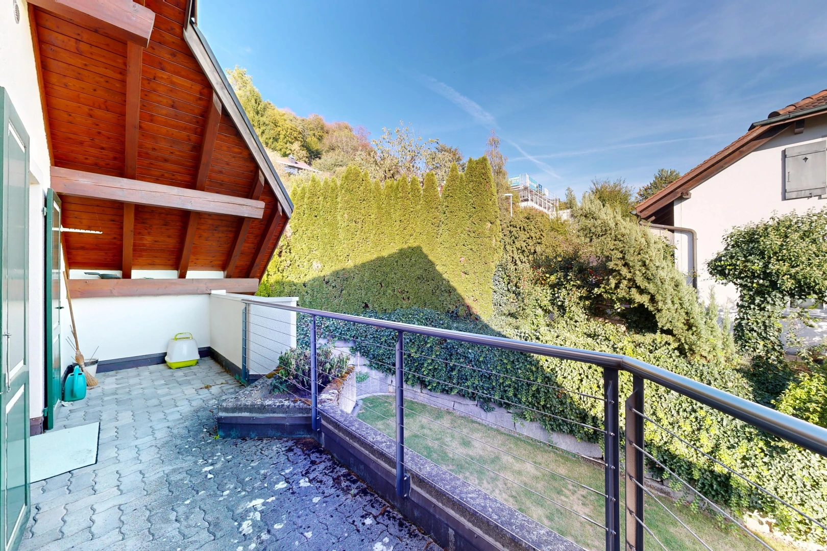 balkon mit from property, balkon, view focus, und day time