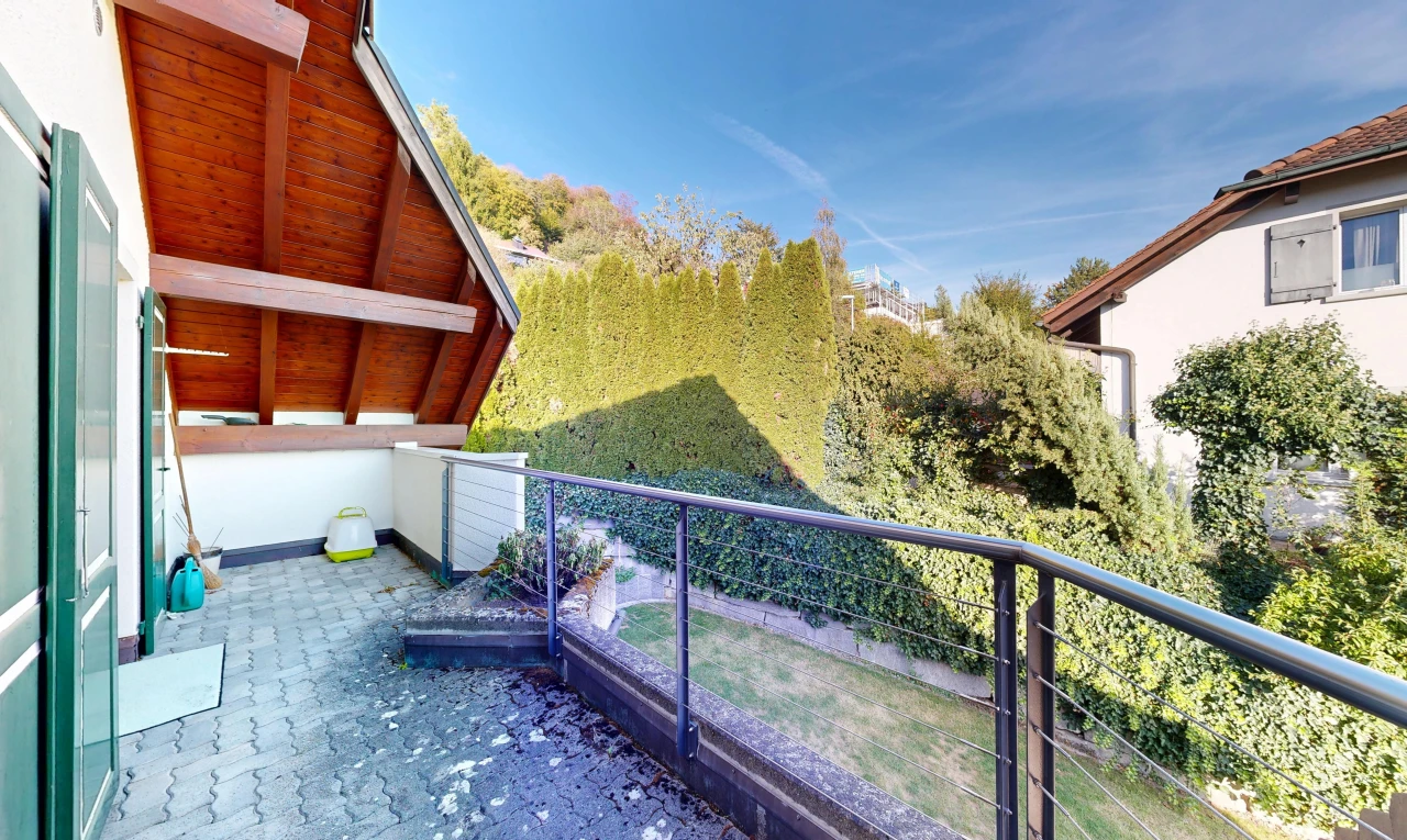 balkon mit from property, balkon, view focus, und day time