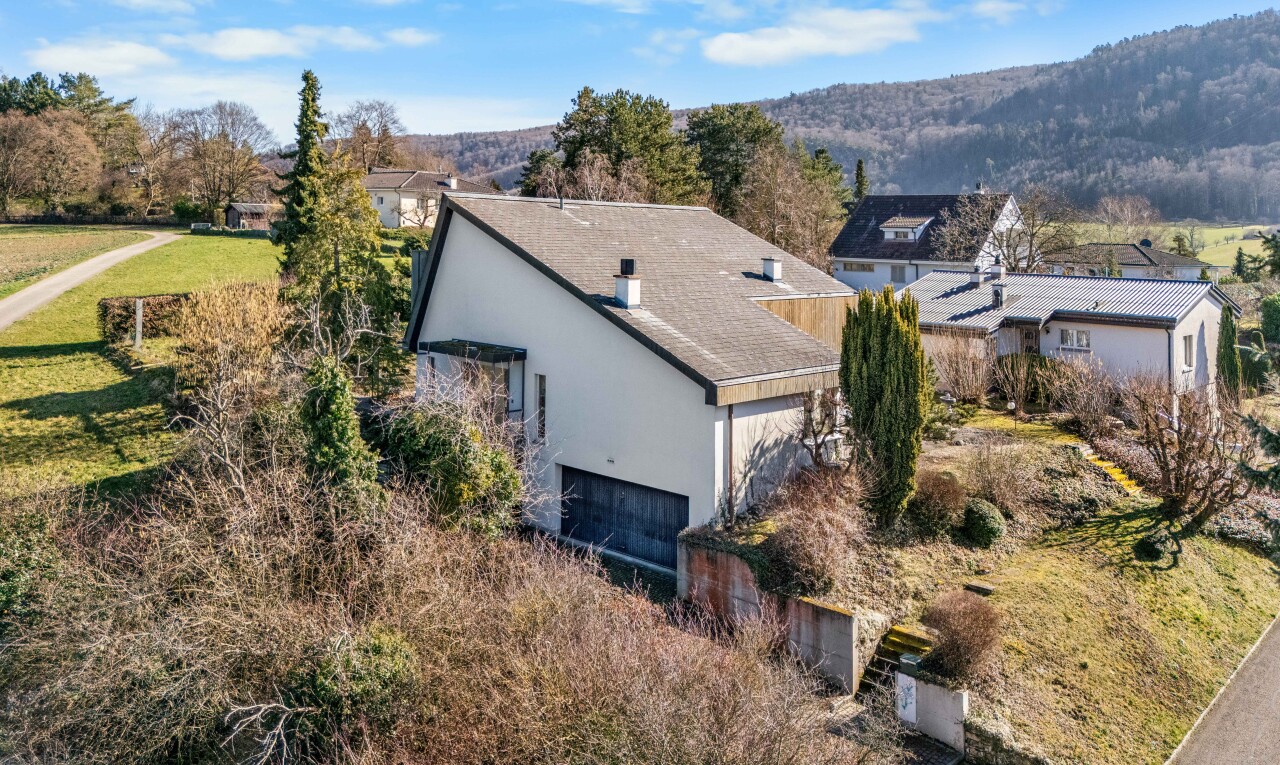 außenansicht mit day time, drone view, und stuckverkleidung