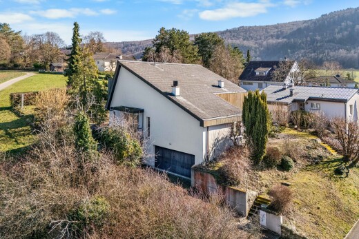 façade avec day time, drone view, et bardage en stuc