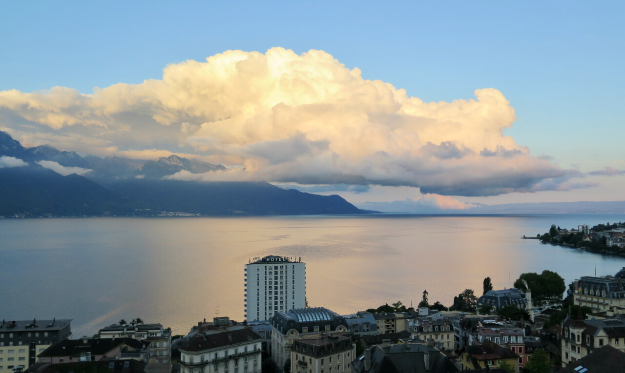 vue sur la mer avec vue sur l'eau, water view, et dusk