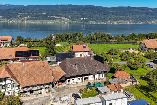 außenansicht mit seesicht, water view, day time, aerial view, und blick auf die berge