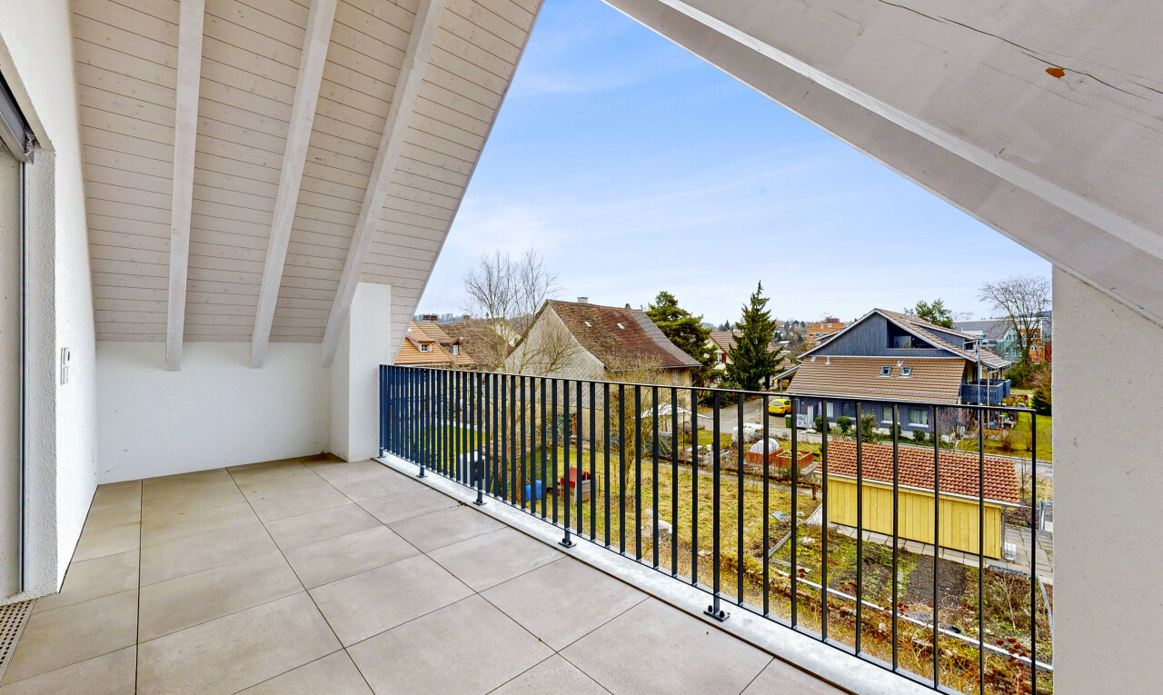 balcon avec day time, vue résidentielle, residential view, balcon, et from property