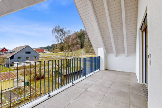 balcon avec day time, from property, et balcon