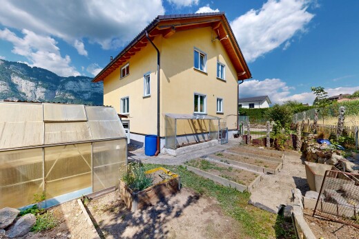 außenansicht mit gewächshaus, garten, stuckverkleidung, day time, und außenansicht
