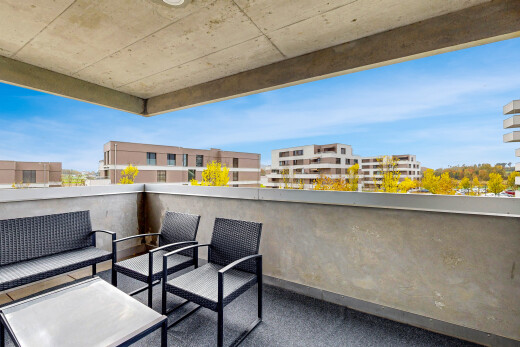 terrasse mit from property, day time, wohnraum im freien, balkon, und apartment complex view