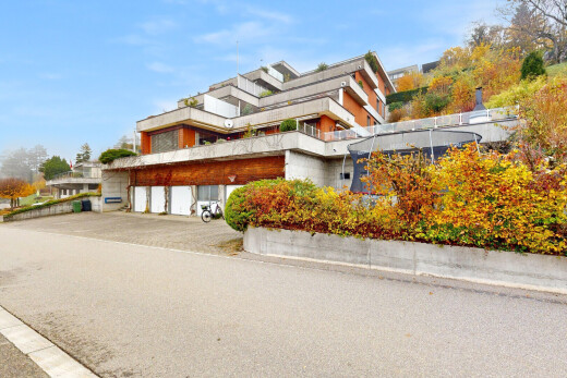 außenansicht mit day time und property visible