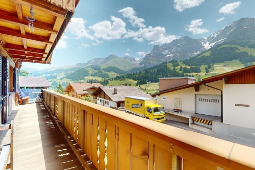 balkon mit blick auf die berge, mountain view, day time, balkon, und from property