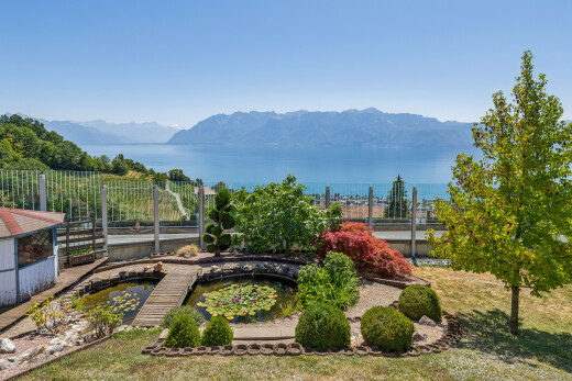 vue sur la montagne avec day time, mountain view, vue sur la montagne, et from property