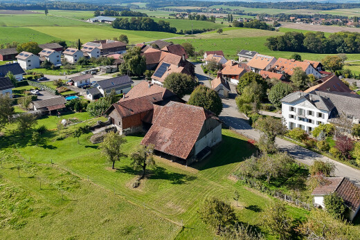 façade avec residential view, vue résidentielle, et aerial view