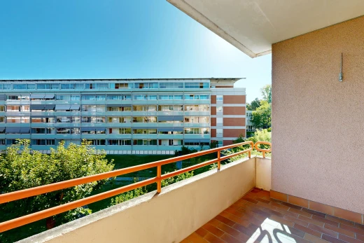 balkon mit balkon, from property, view focus, und apartment complex view