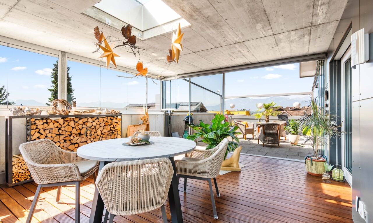 terrasse mit essbereich im freien, day time, und wintergarten