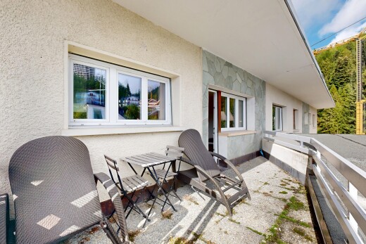 terrasse avec day time et property visible