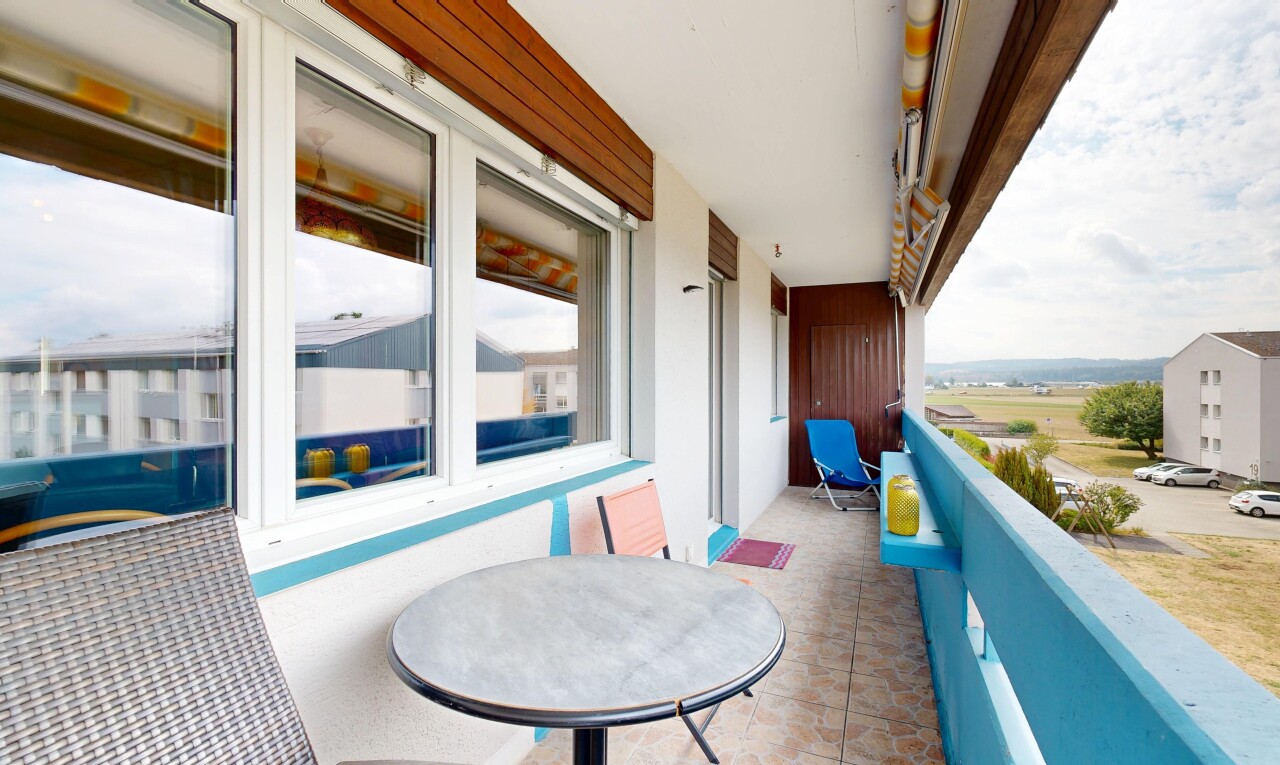 balkon mit balkon und from property
